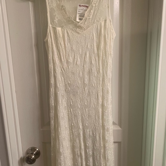 White Maxi Dress - Picture 2 of 7